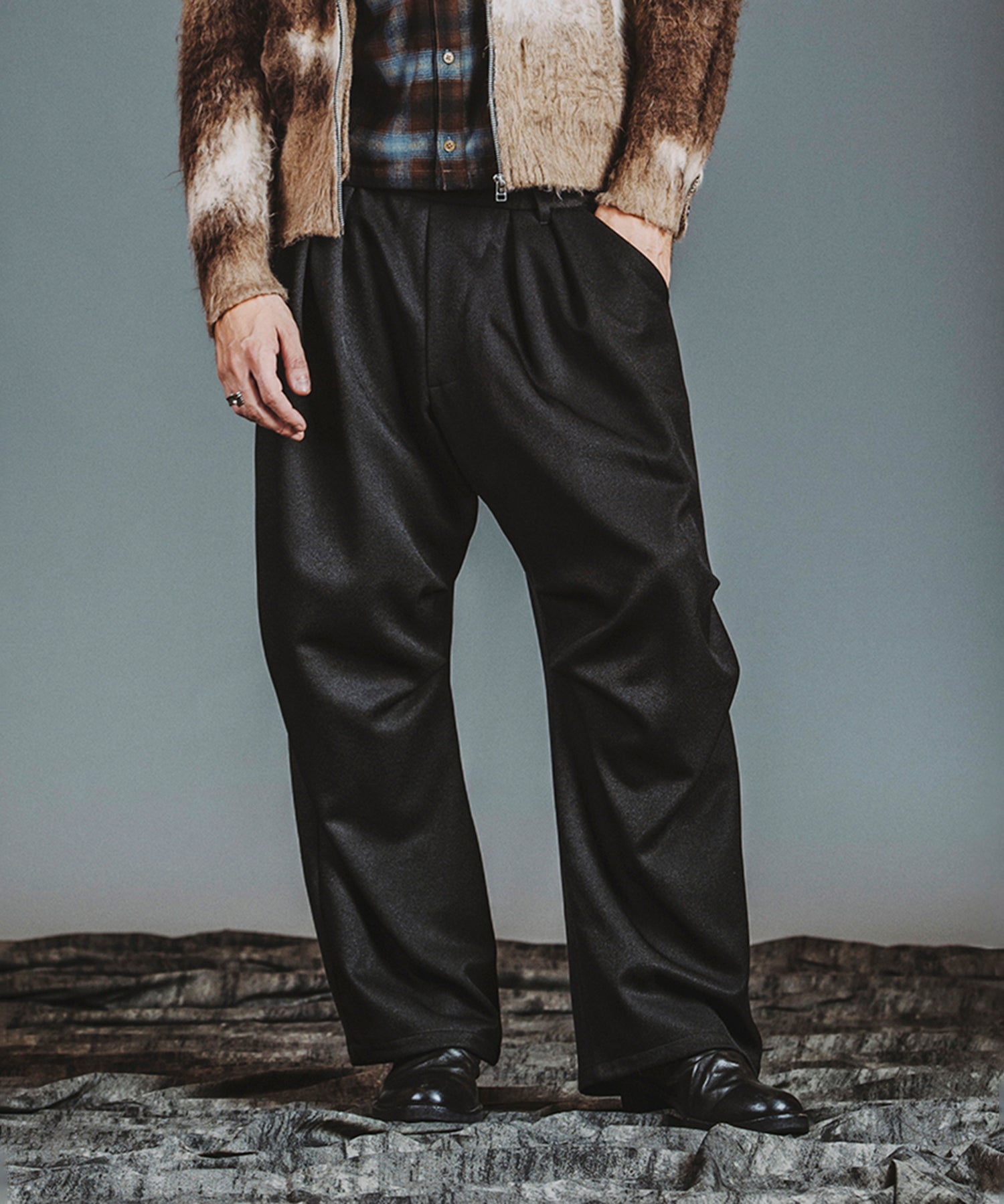 ツータックイージーパラシュートトラウザーズ