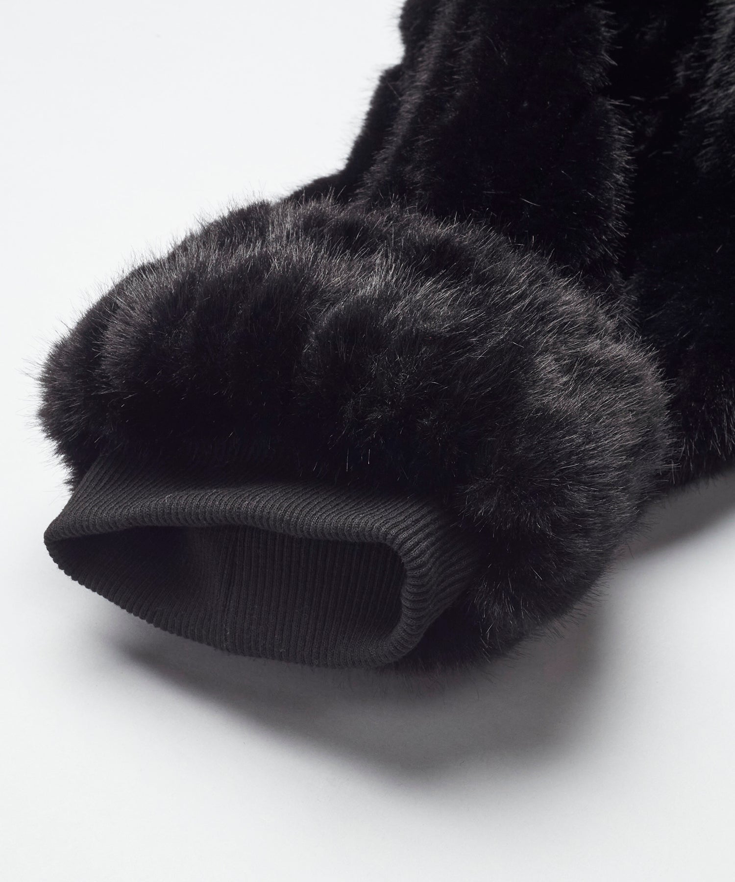 フェイクファーBIGフーデッドBLZ