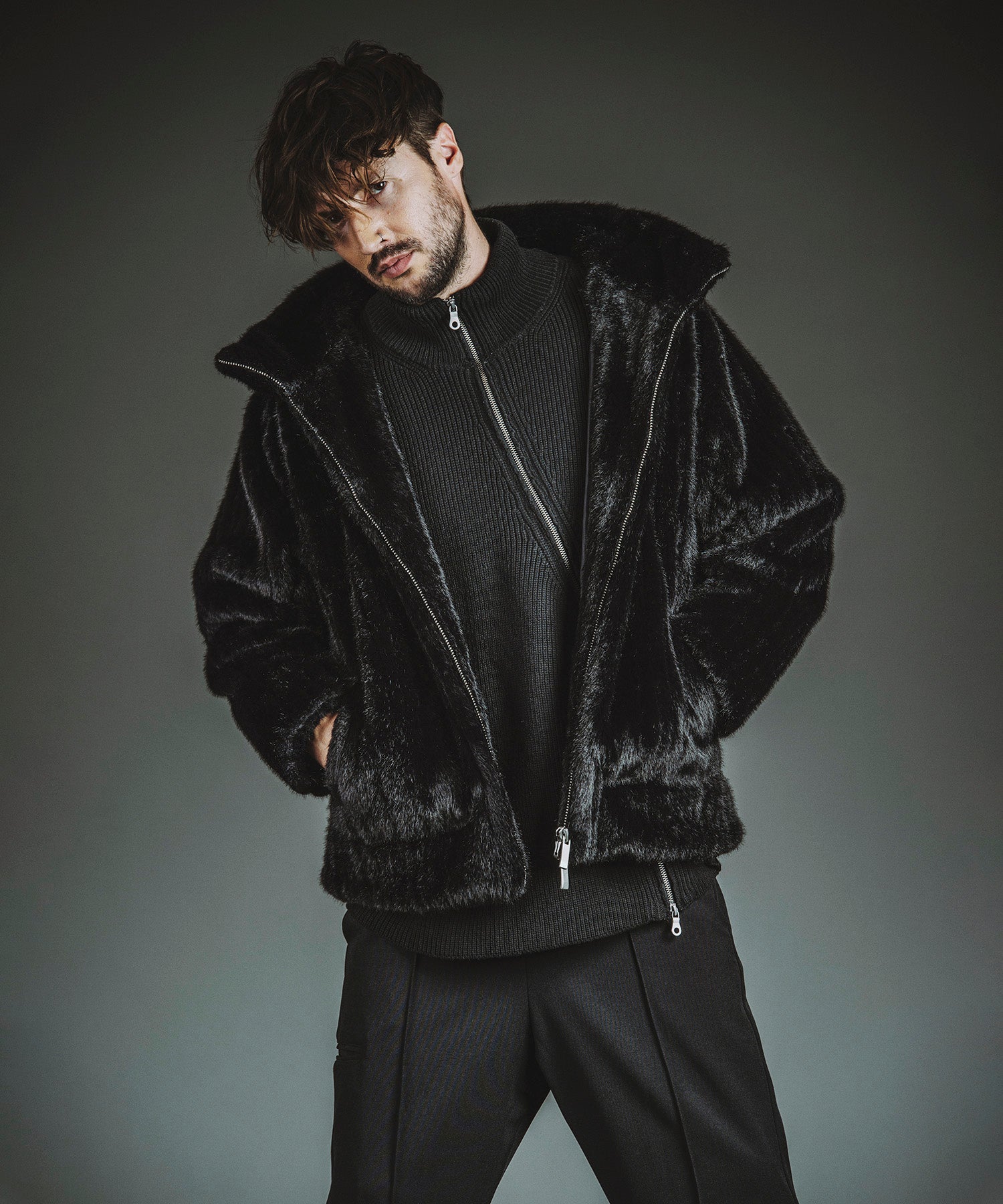 ストライプ Model:H182cm