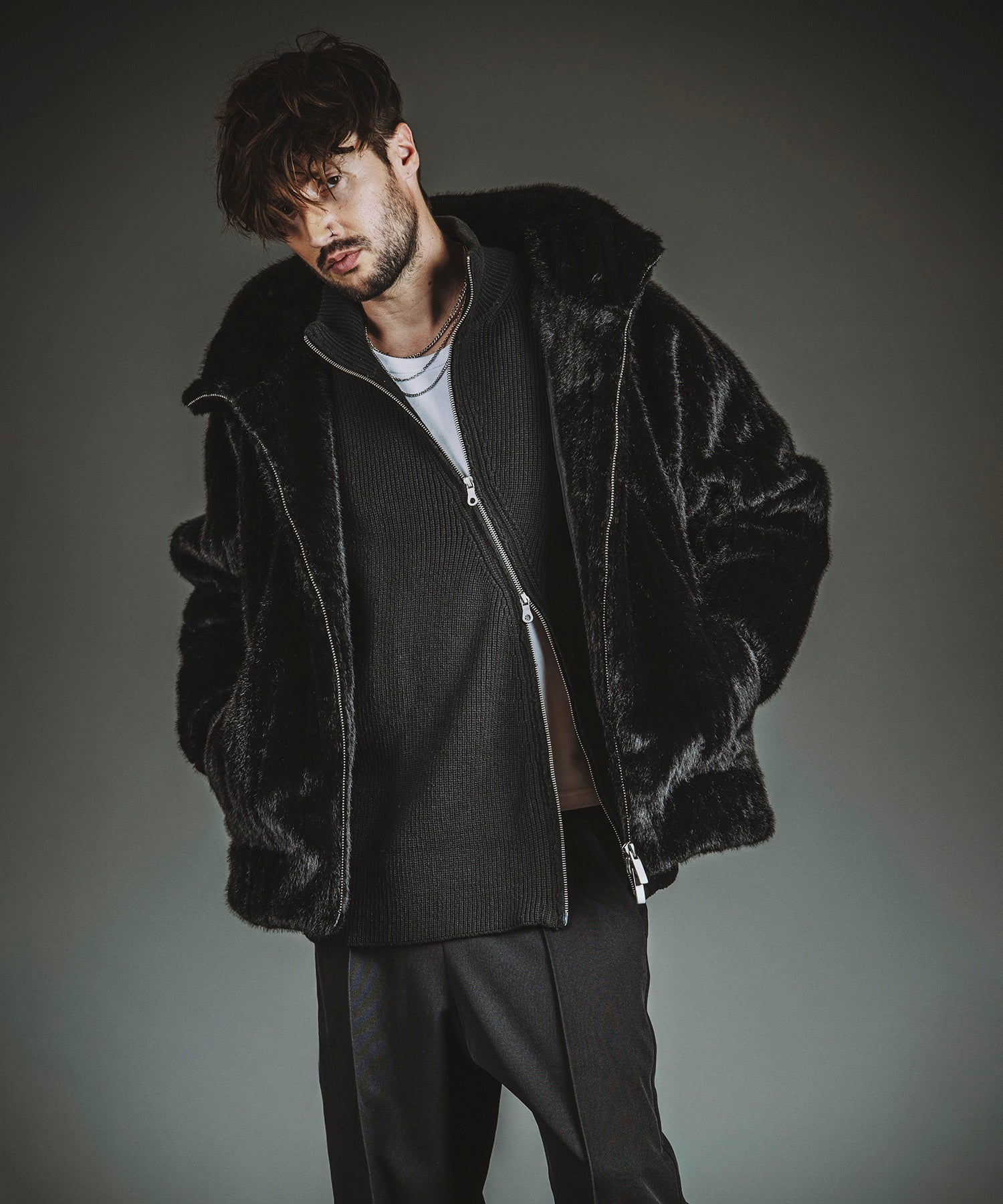 ストライプ Model:H182cm