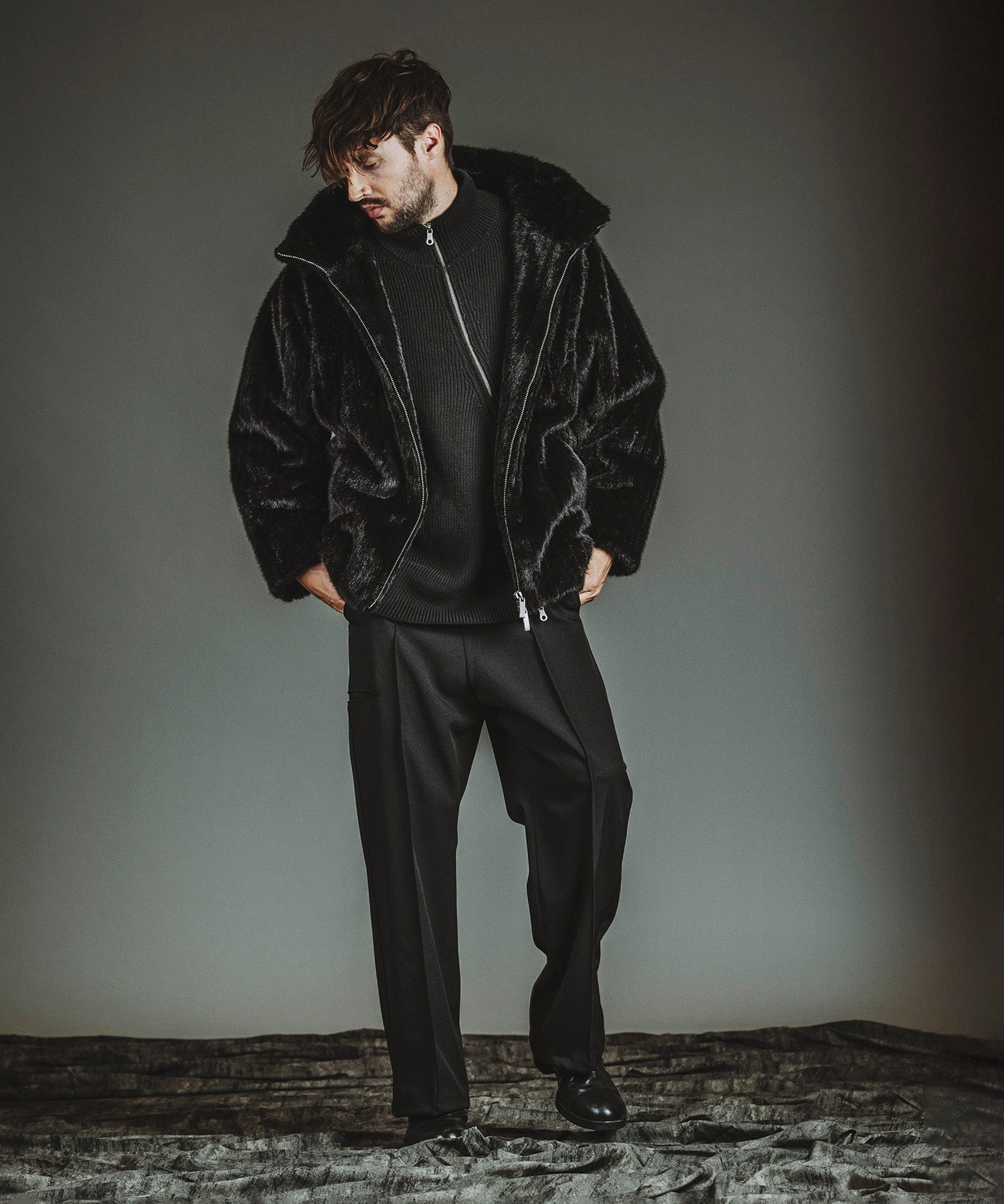 ストライプ Model:H182cm