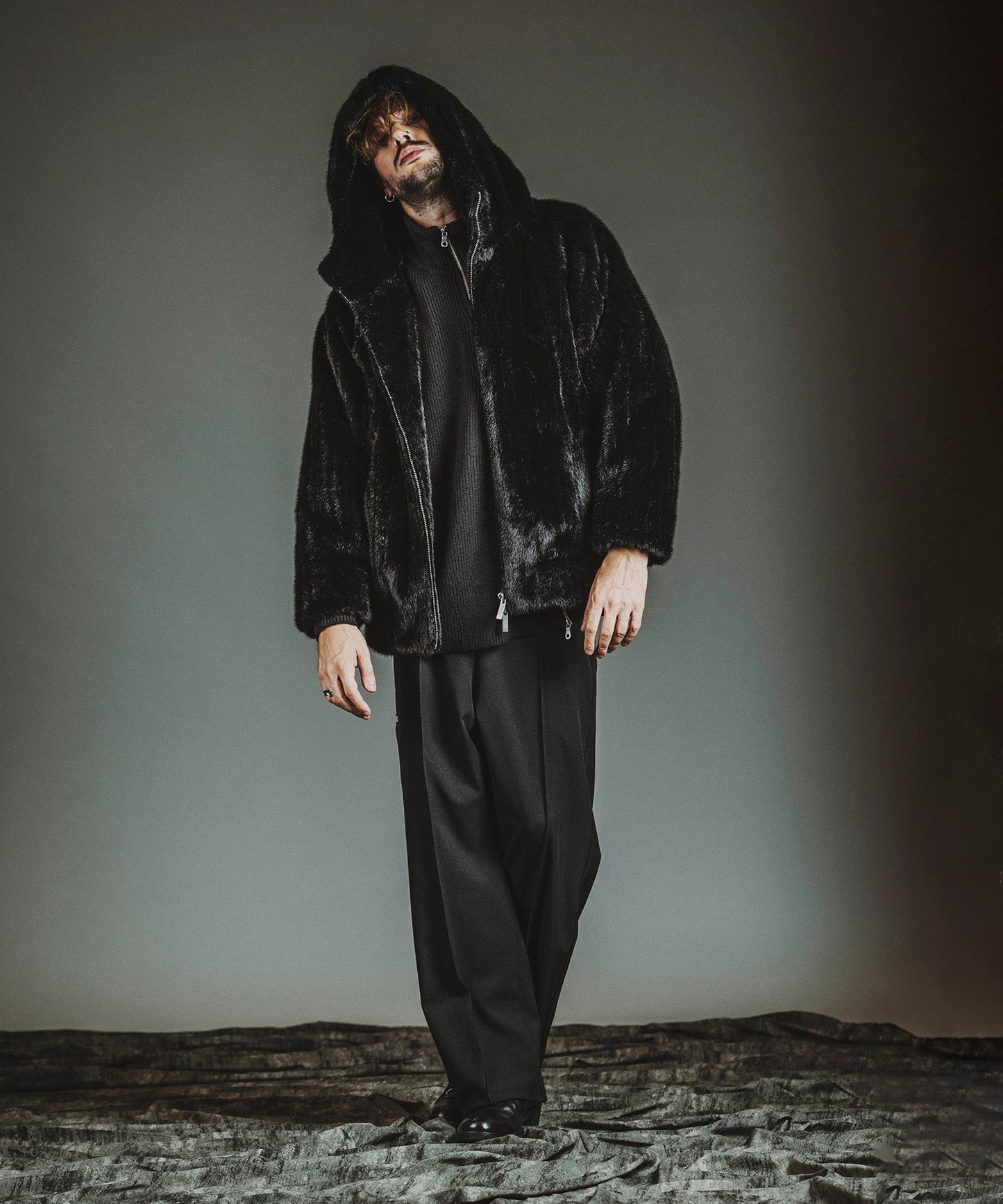 ストライプ Model:H182cm