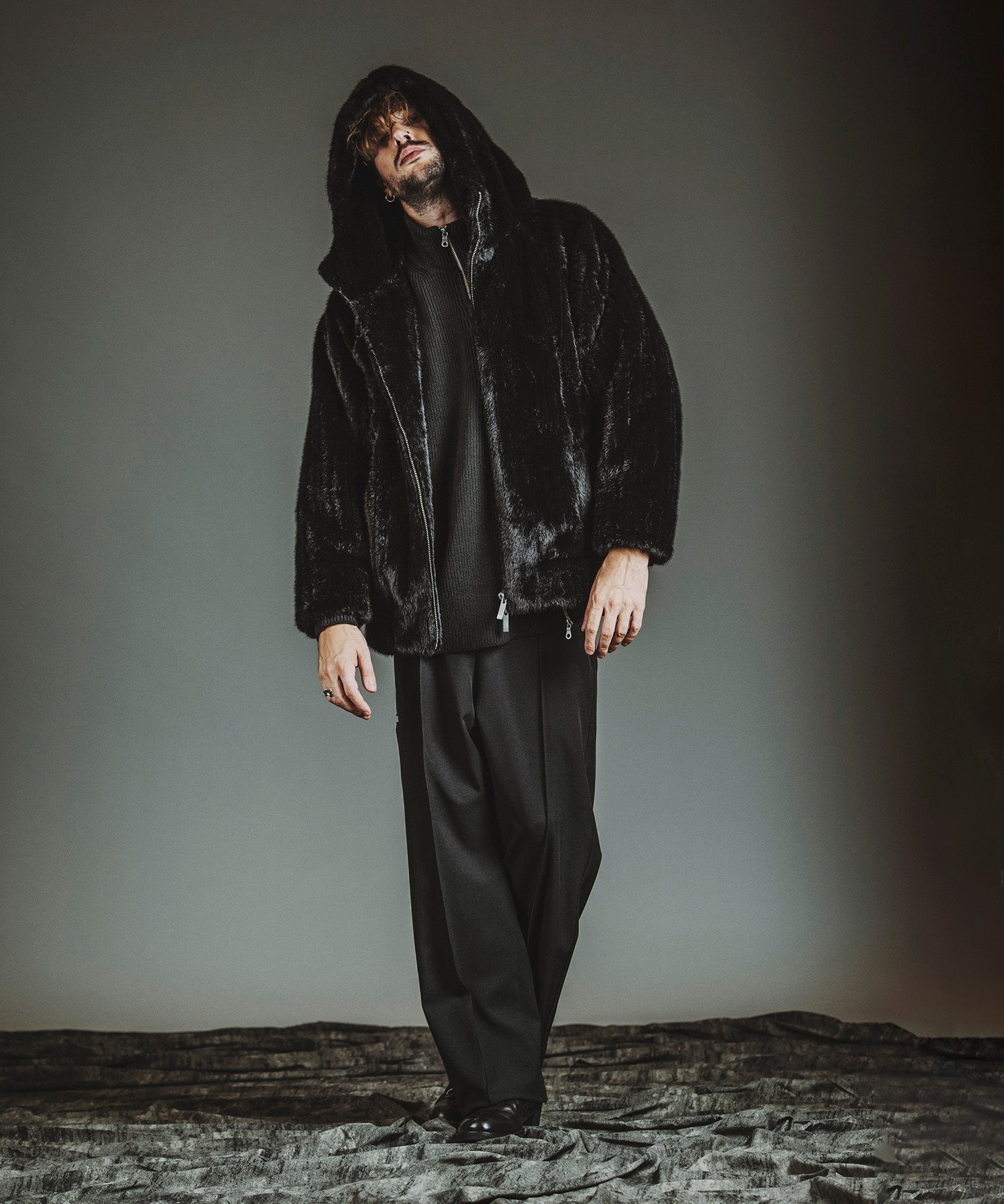 ストライプ Model:H182cm