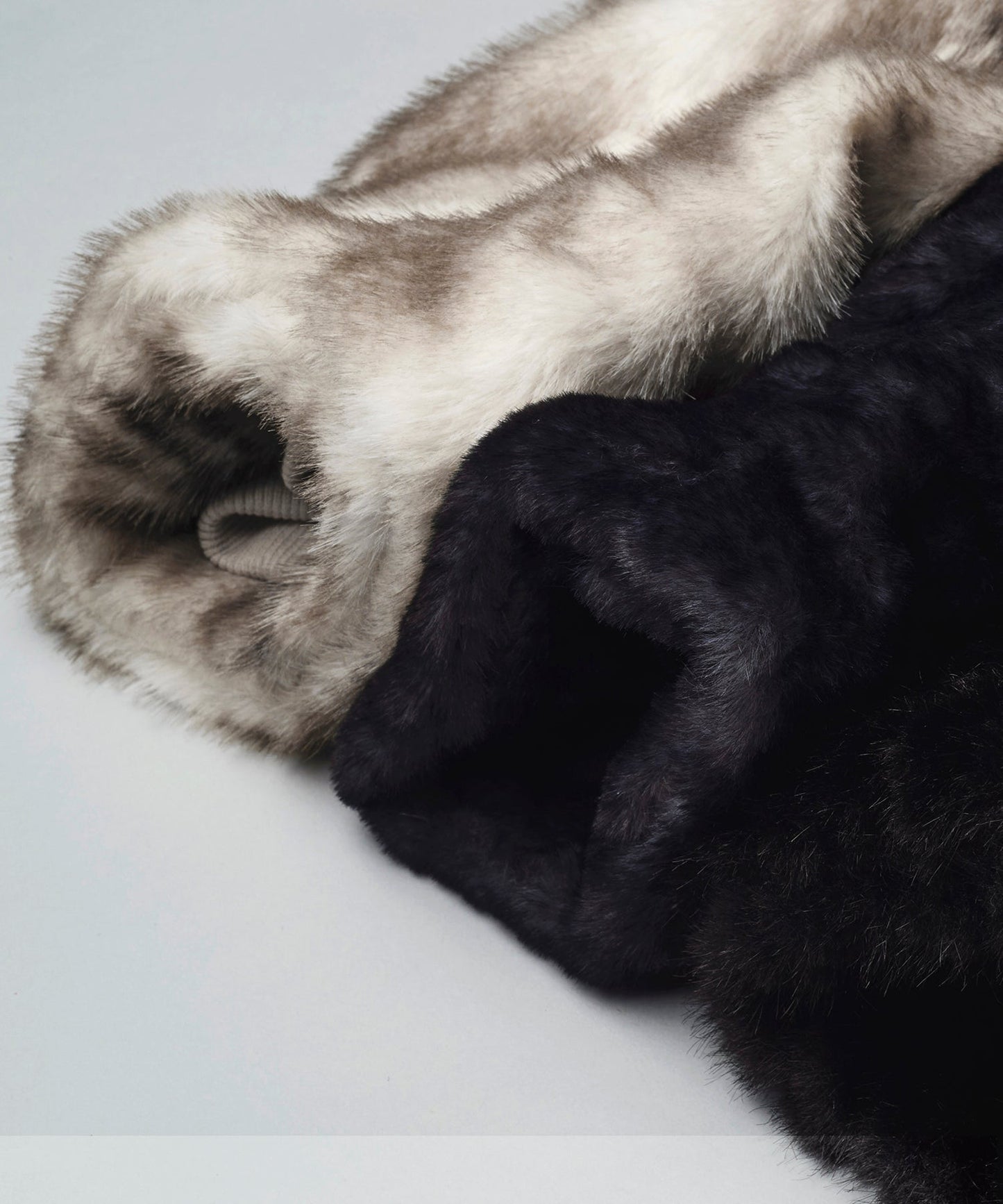 IVORY BLACK ストライプ