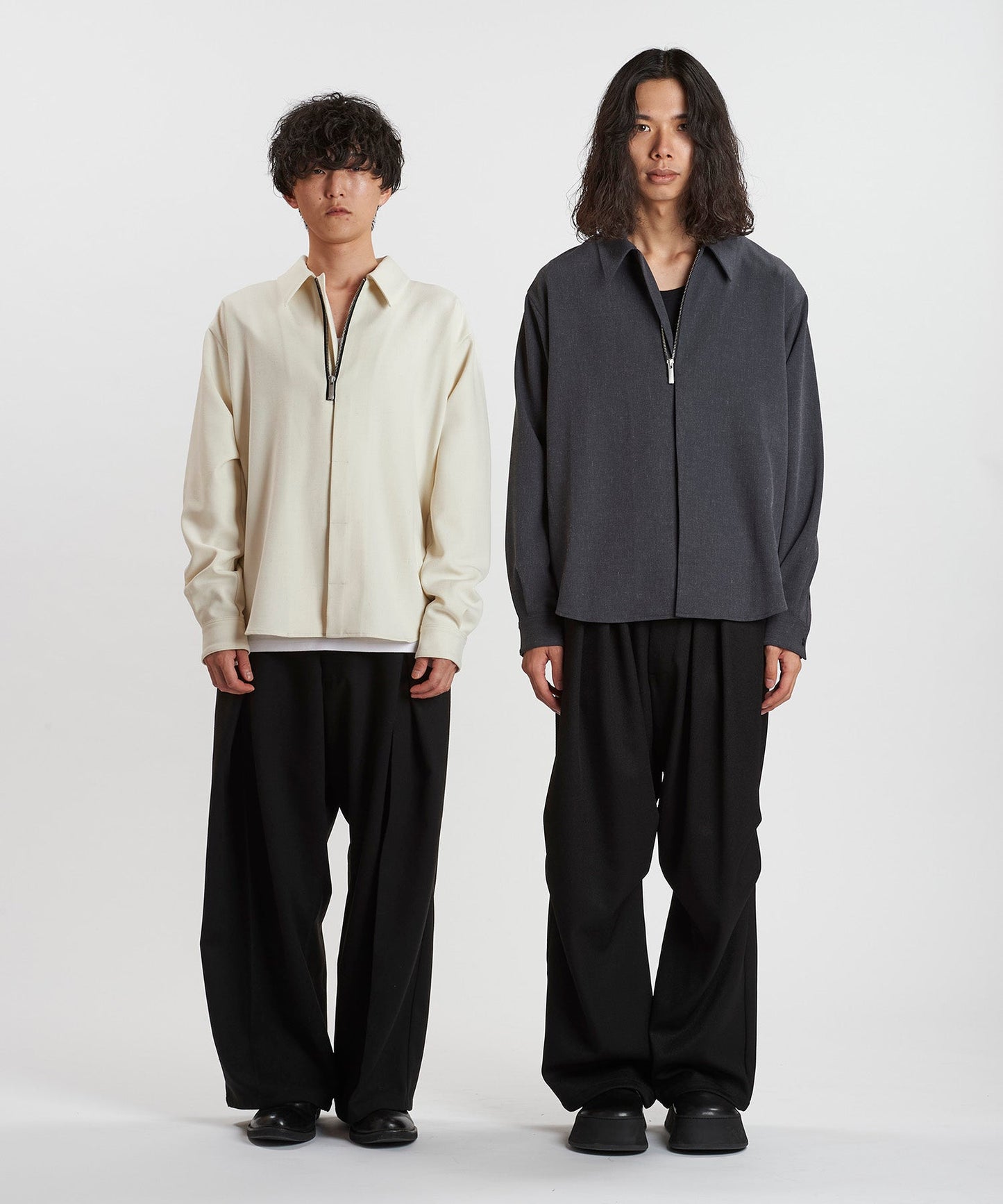 WHITE Model:H169cm / GRAY Model:H180cm