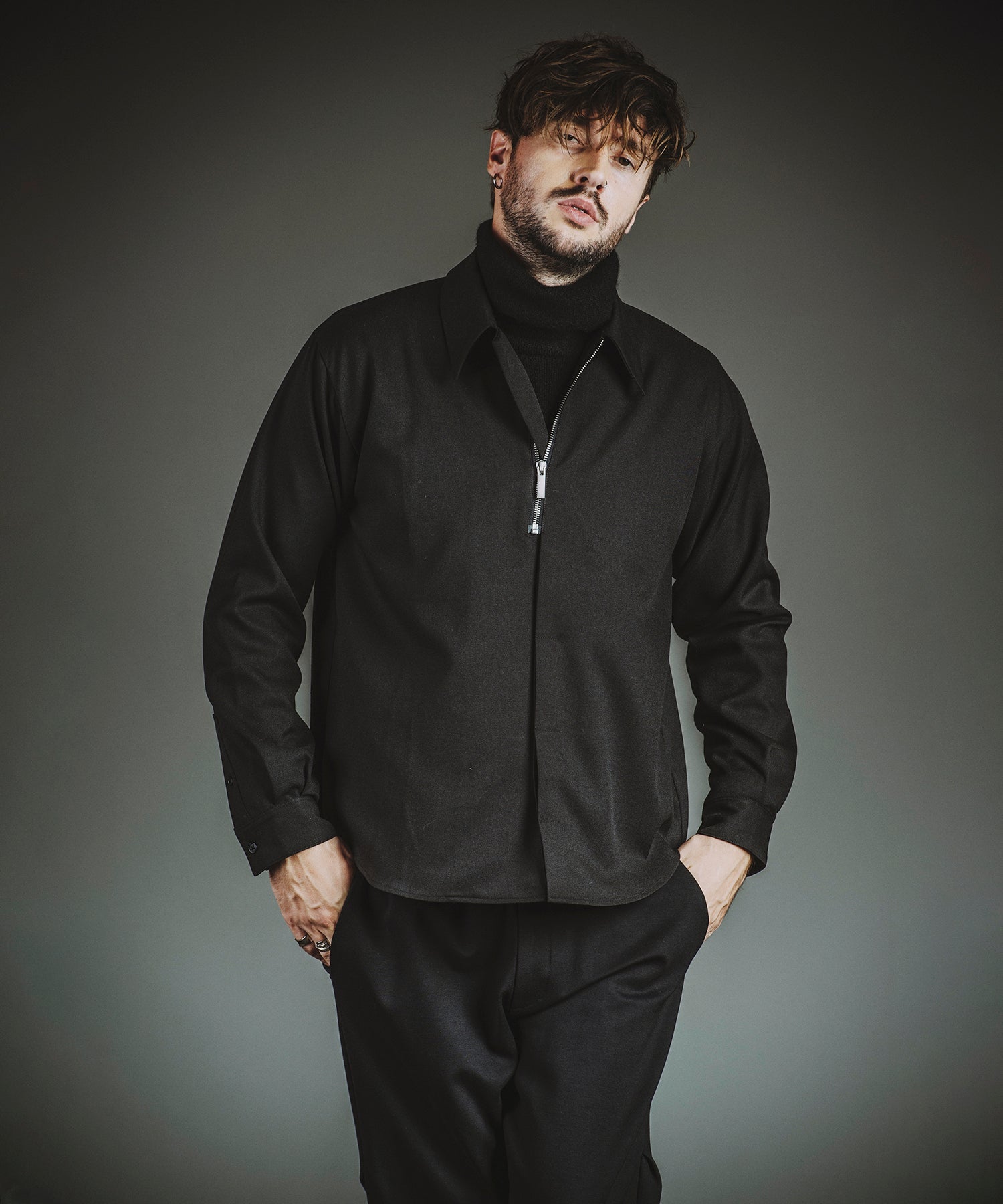 フライフロントハーフZIP-SH