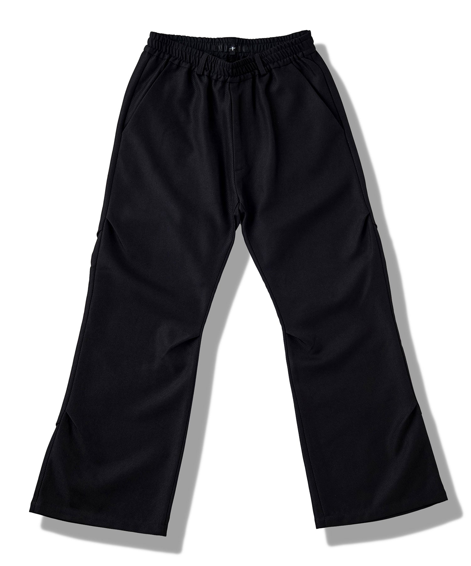 ワイドレッグタックトラウザース