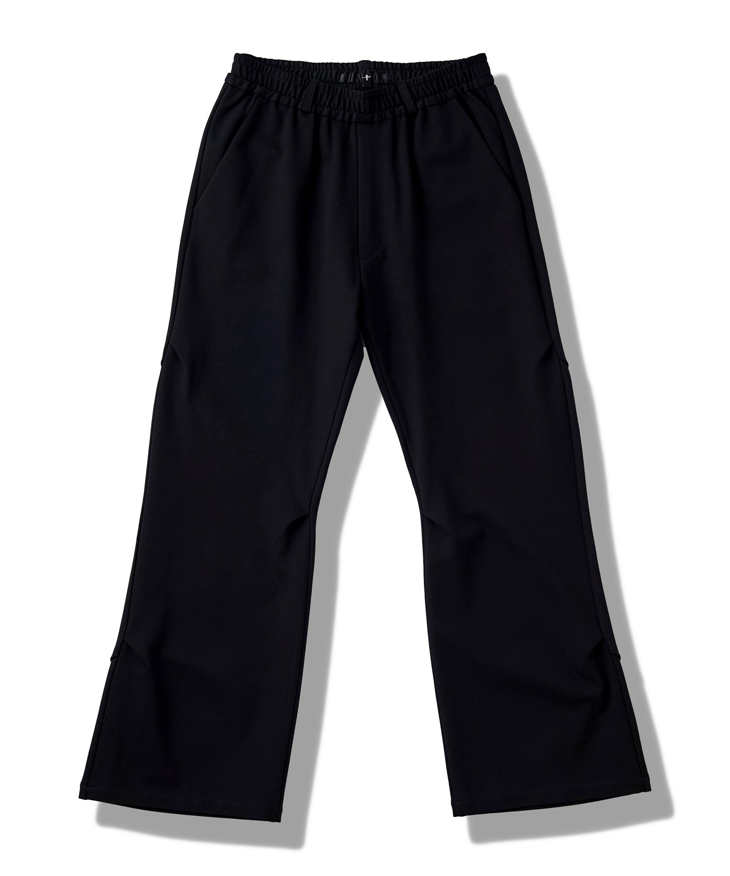 ワイドレッグタックトラウザース