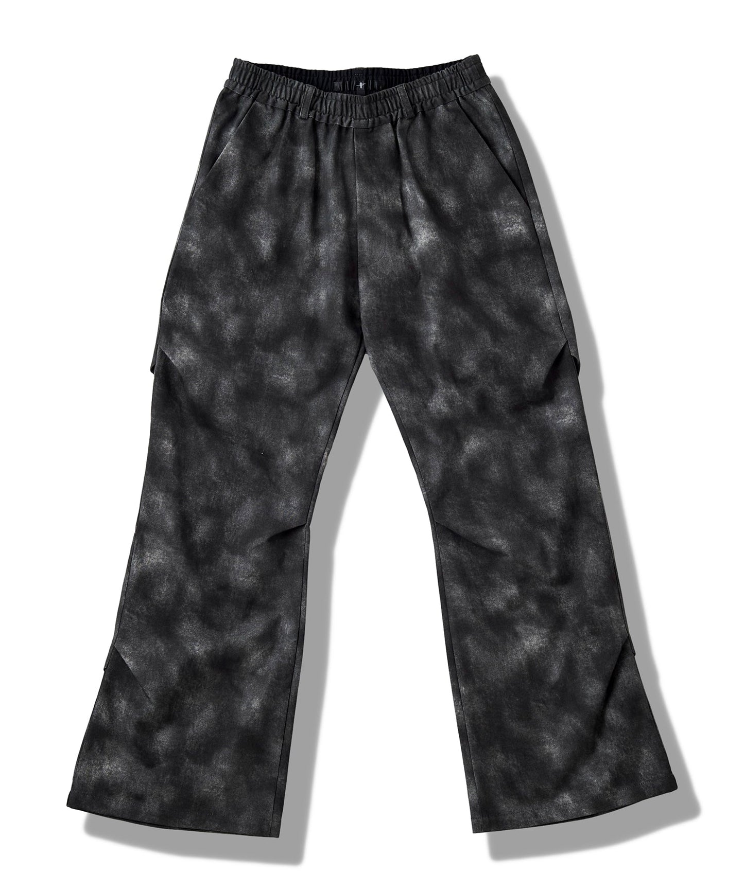 ワイドレッグタックトラウザース