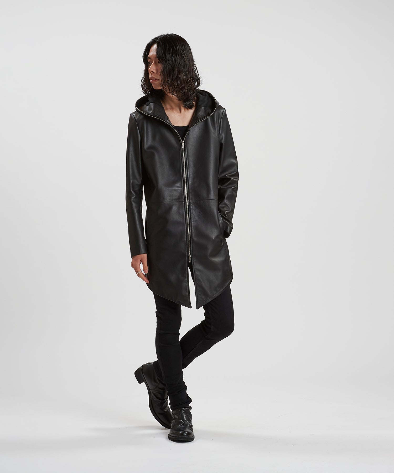 BLACK Model:H180cm