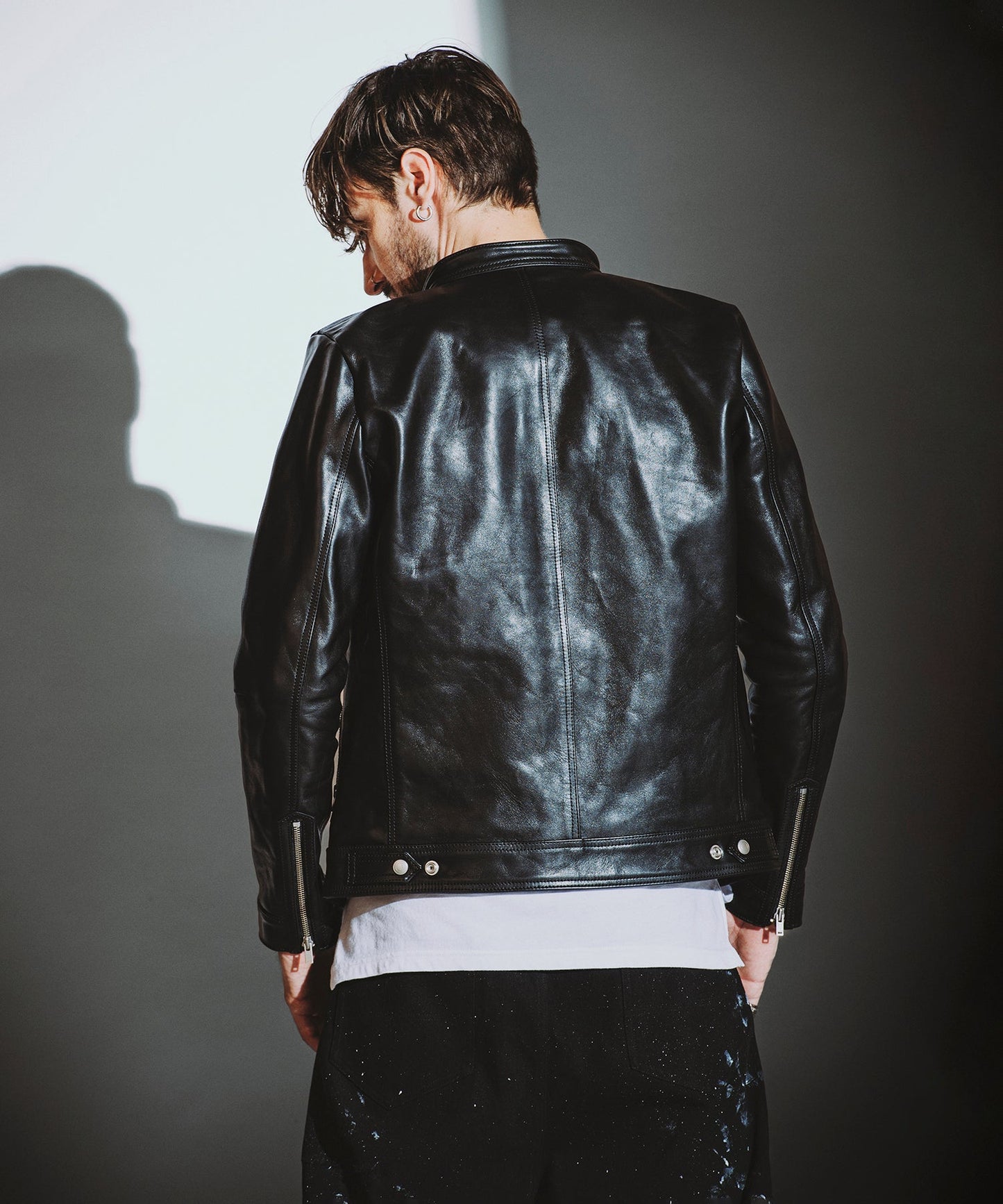 BLACK Model:H182cm