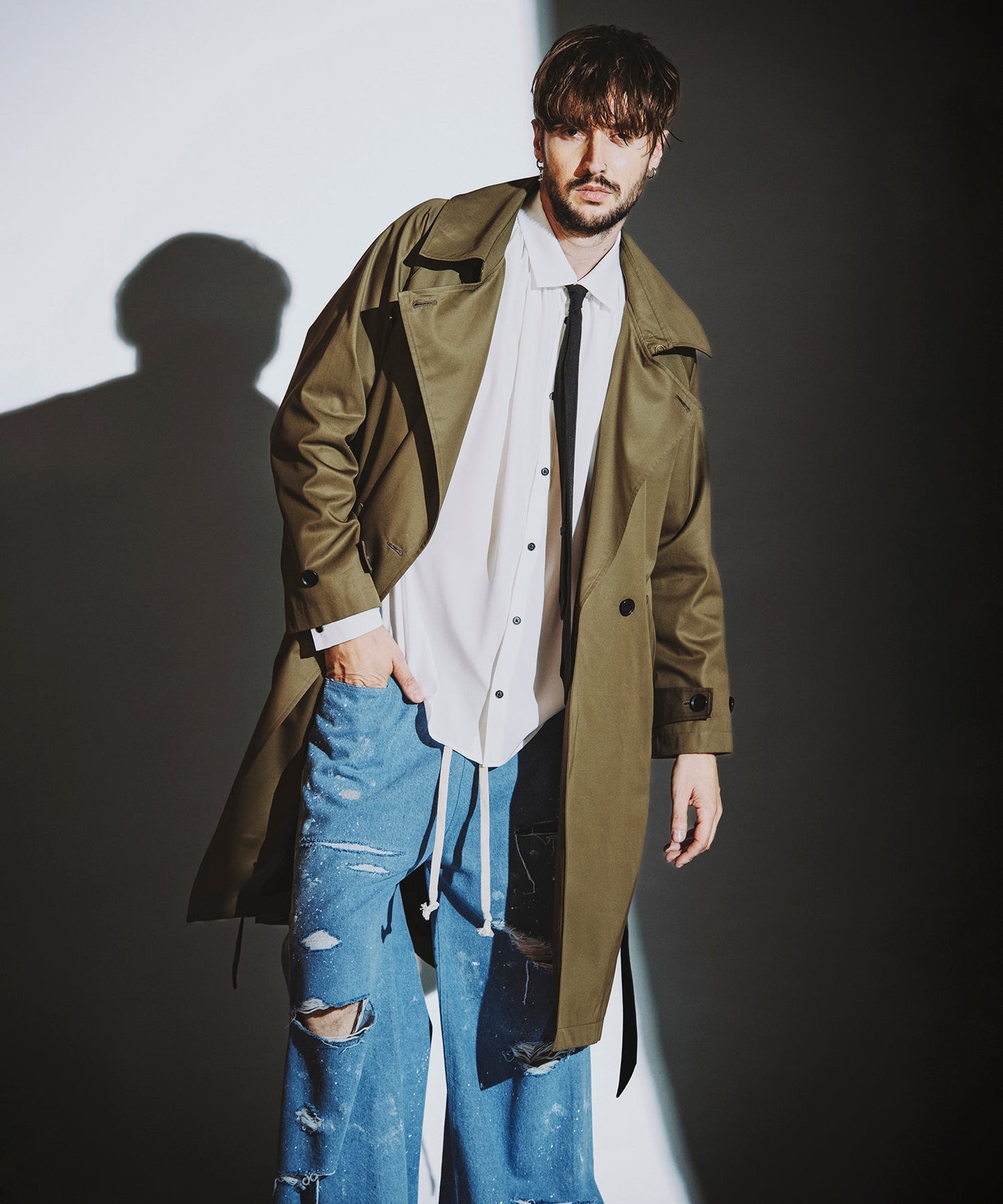 KHAKI Model:H182cm