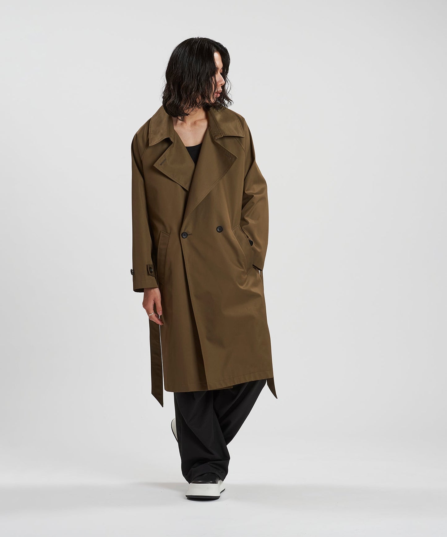 KHAKI Model:H180cm