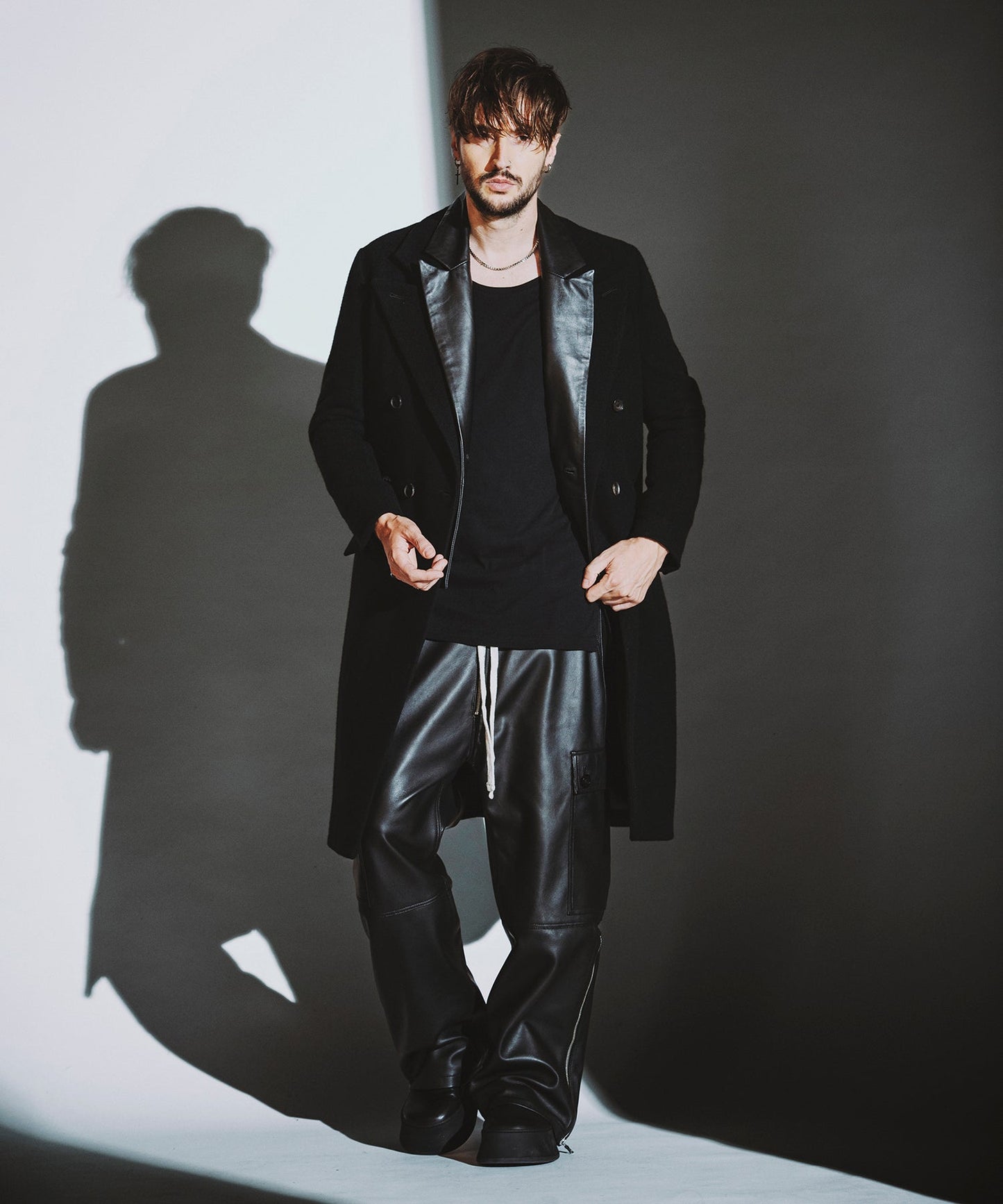 BLACK Model:H182cm