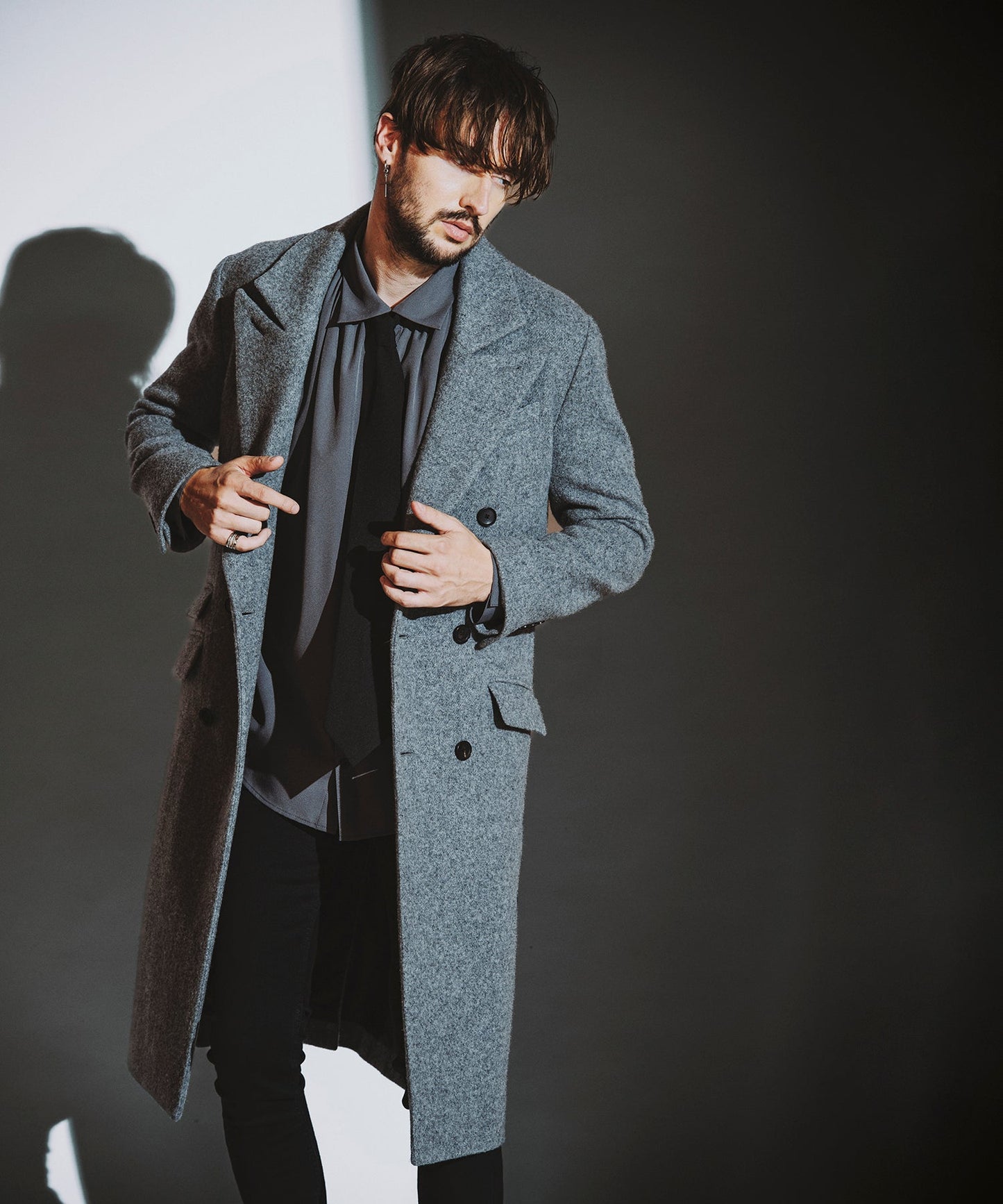 GRAY Model:H182cm