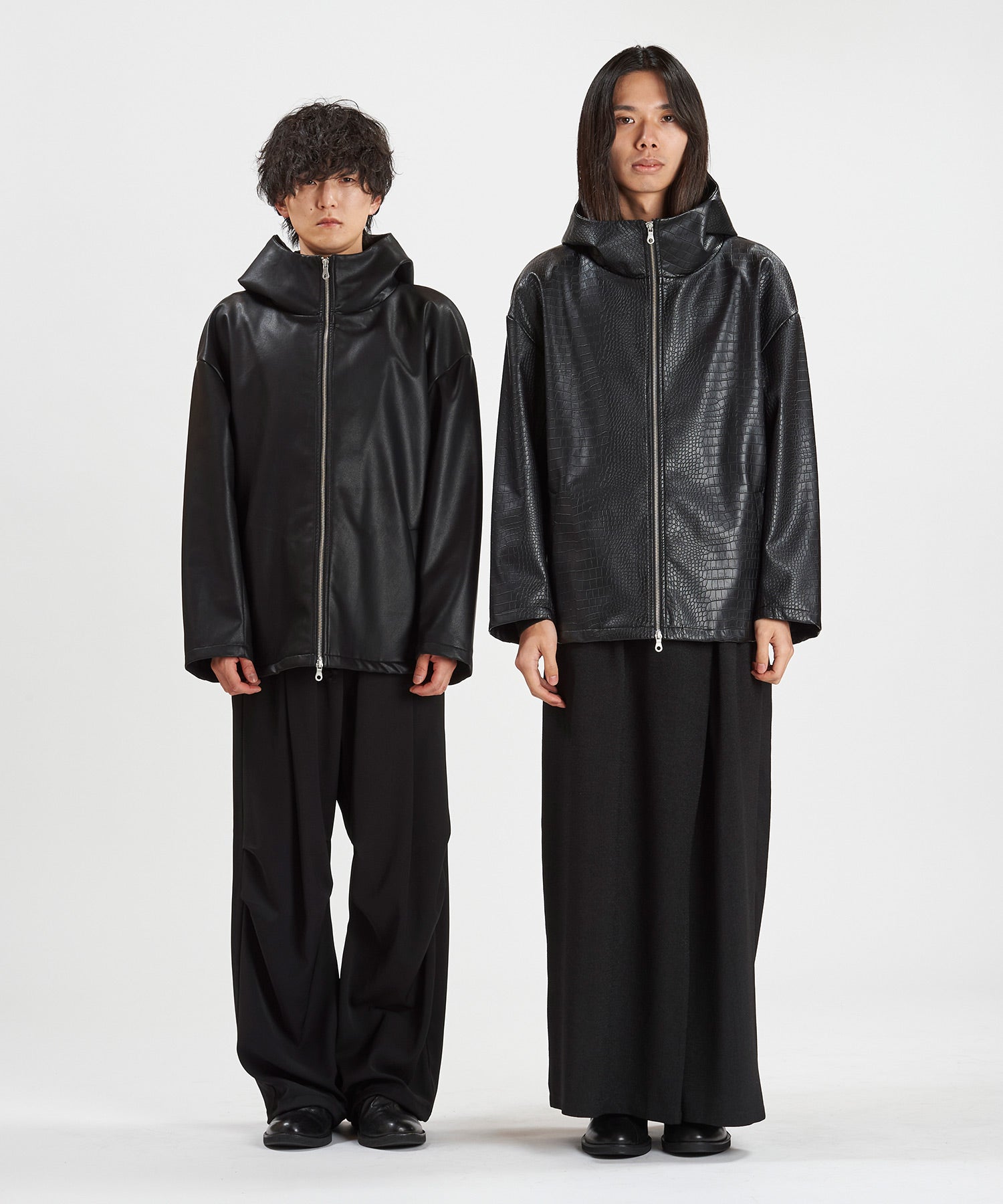 BLACK Model:H169cm / PATTERN1 Model:H180cm