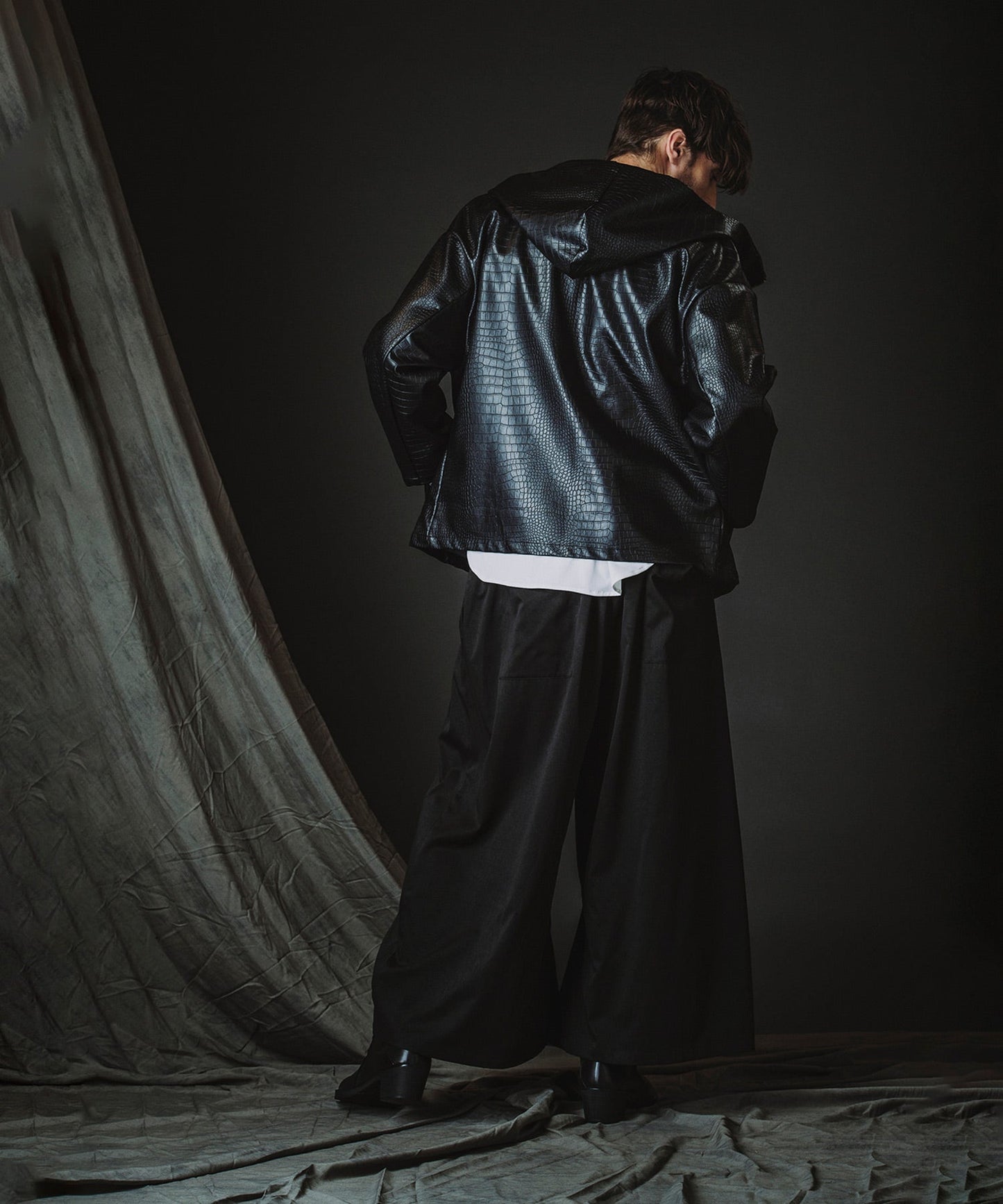 PATTERN1 Model:H182cm