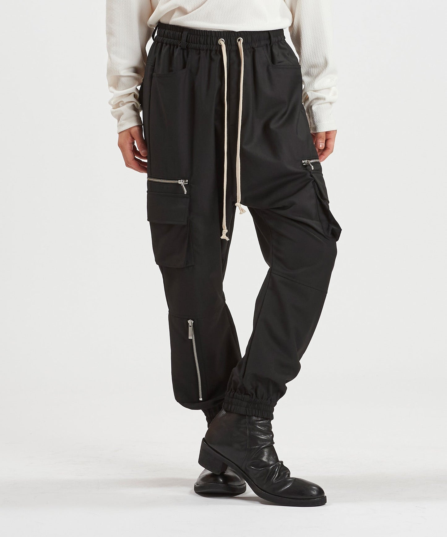 マルチポケットサルエルカーゴジョガーPT