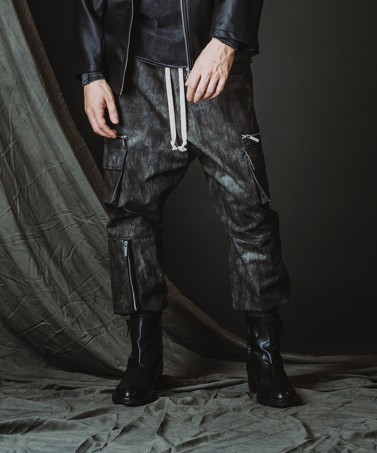 マルチポケットサルエルカーゴジョガーPT