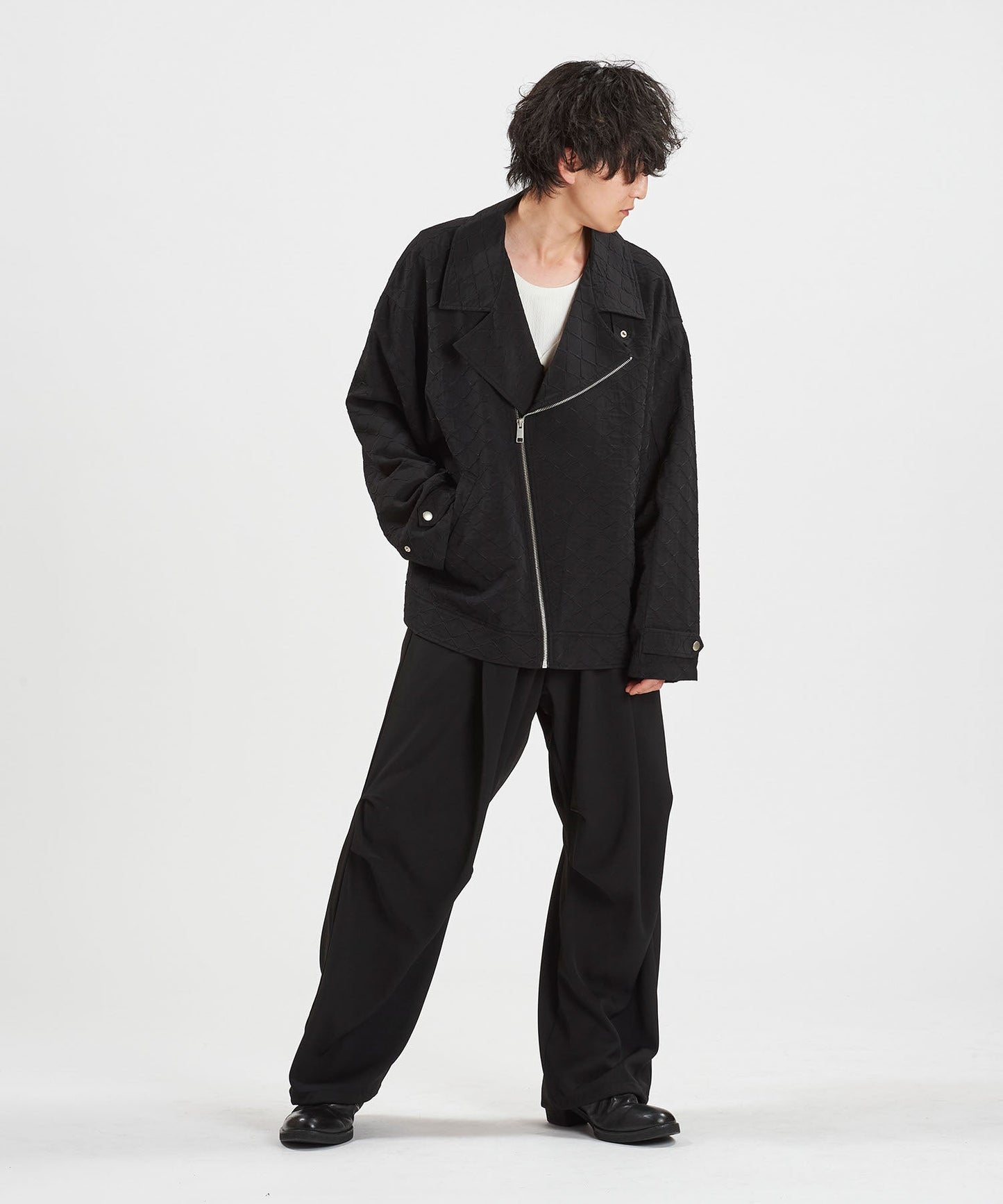 PATTERN1 Model:H169cm