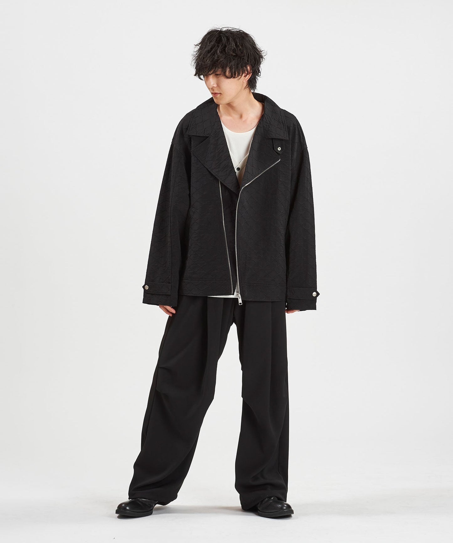 PATTERN1 Model:H169cm