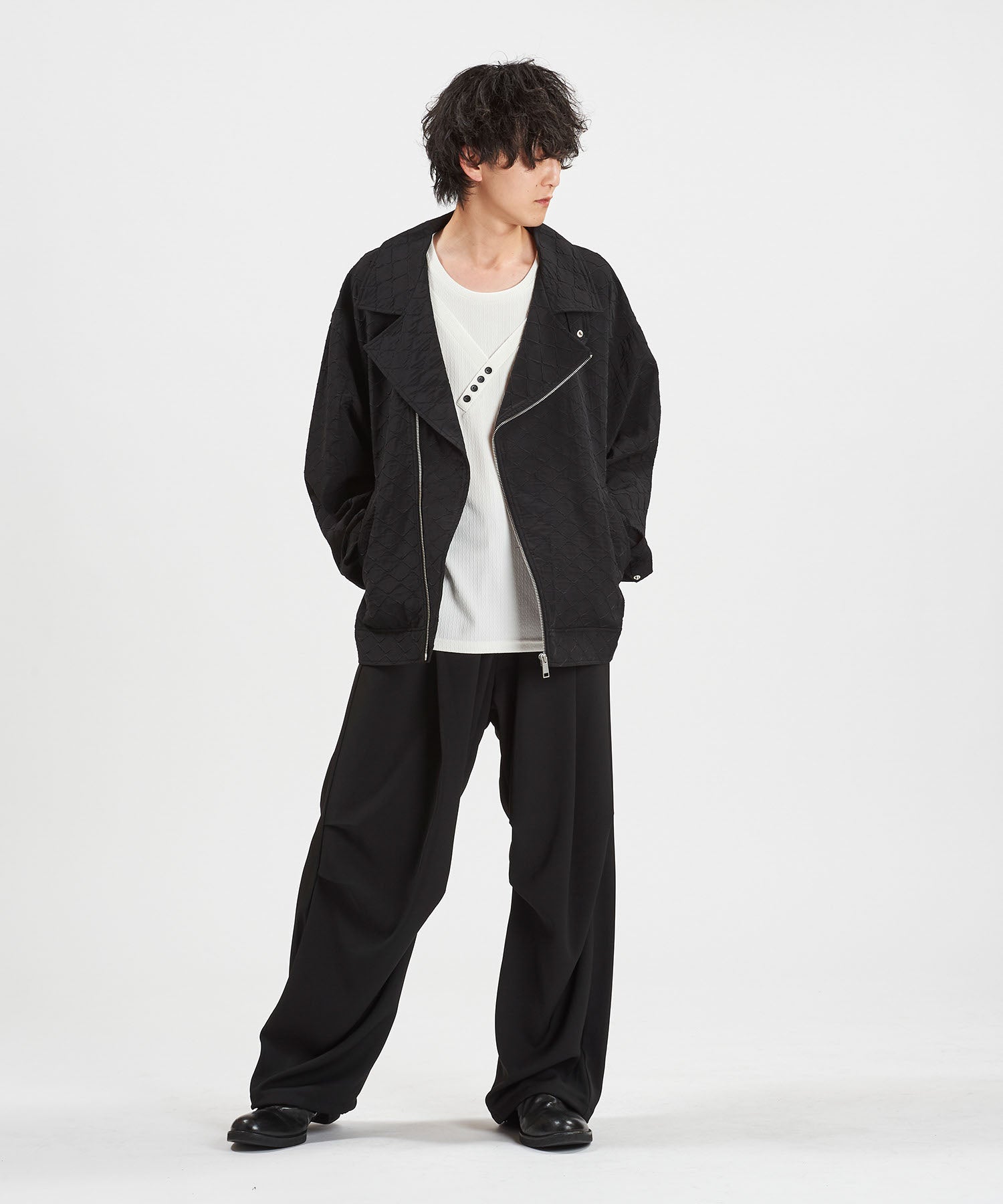 PATTERN1 Model:H169cm