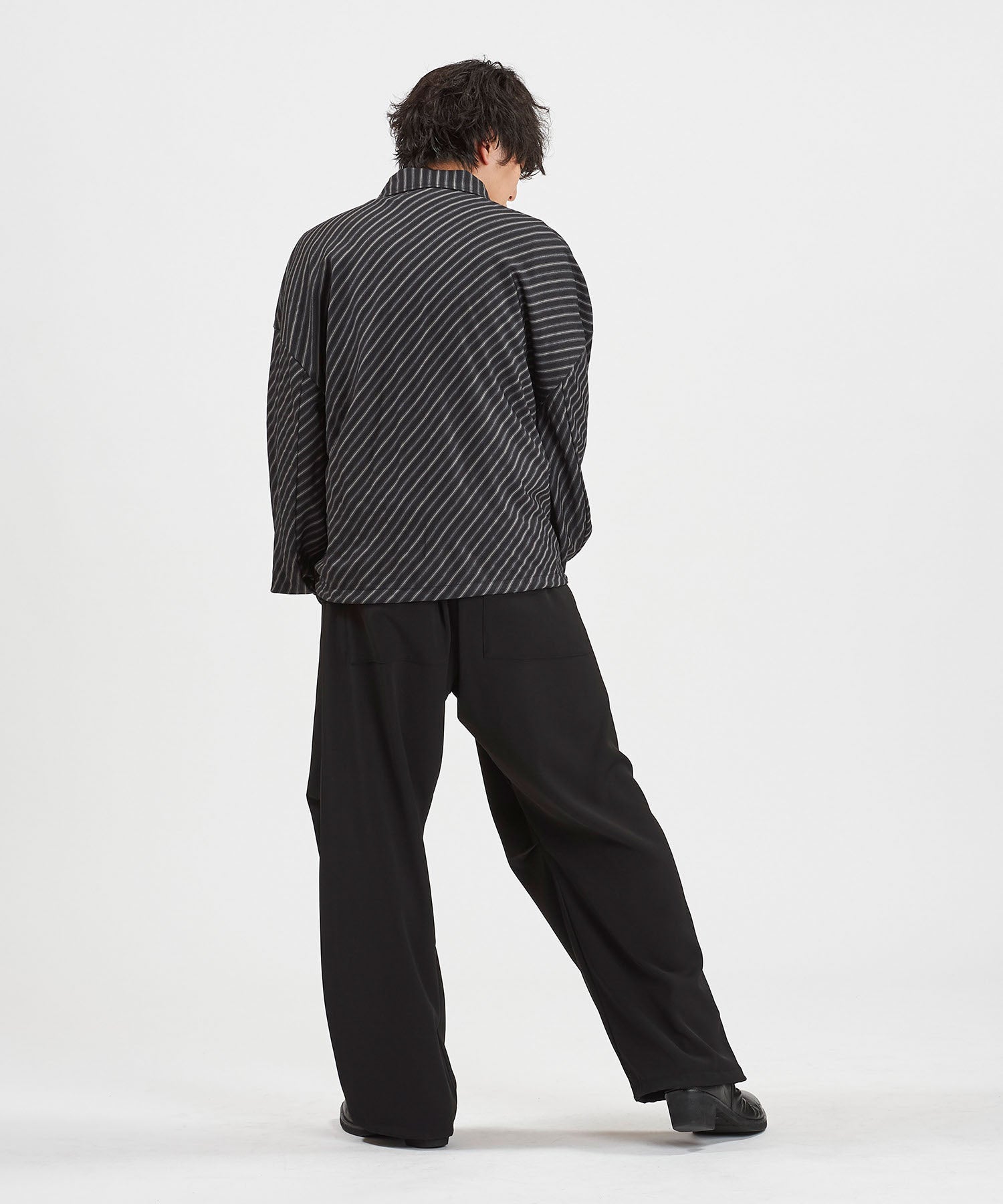 ストライプ Model:H169cm