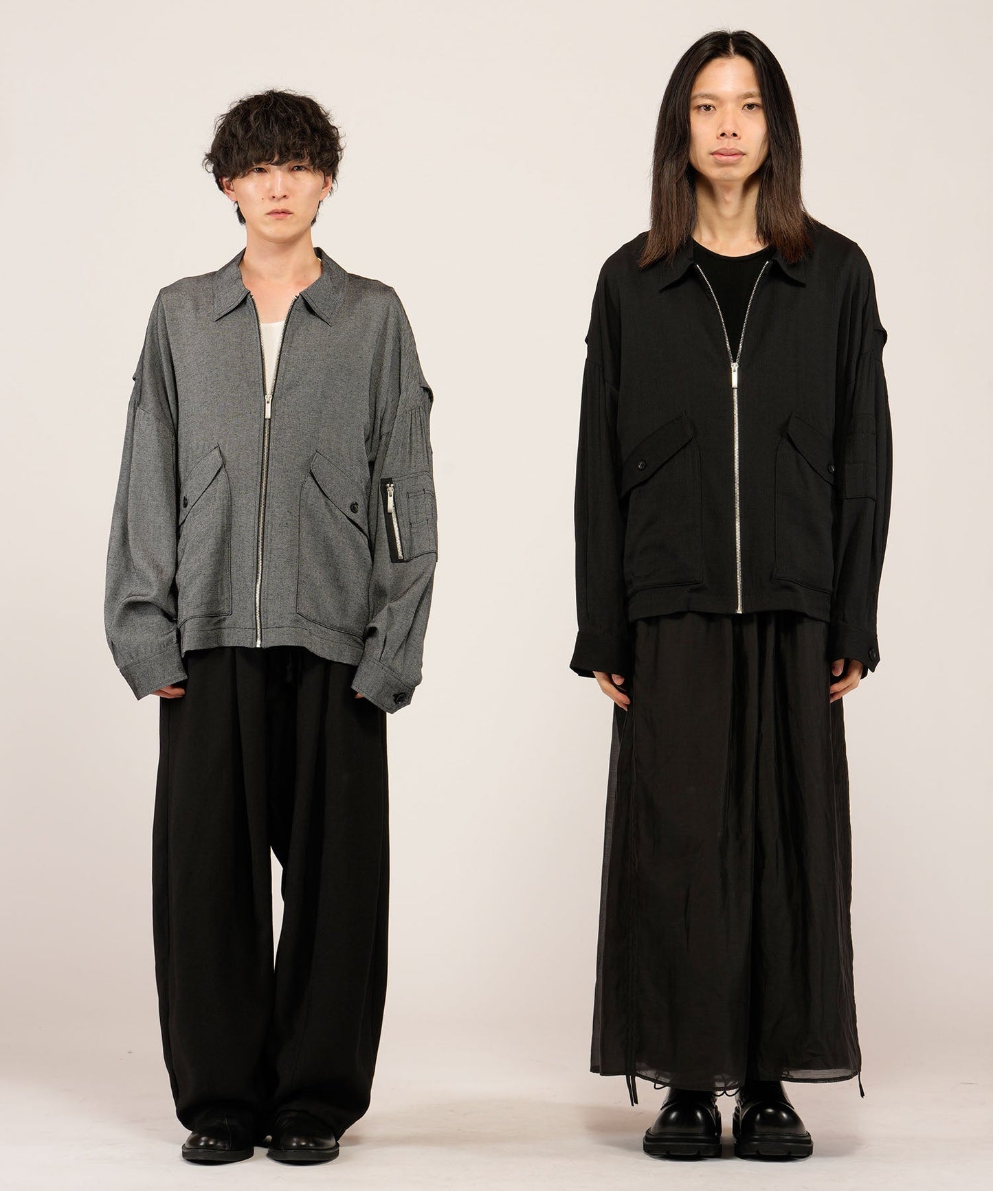 MIX Model:H169cm / BLACK Model:H180cm