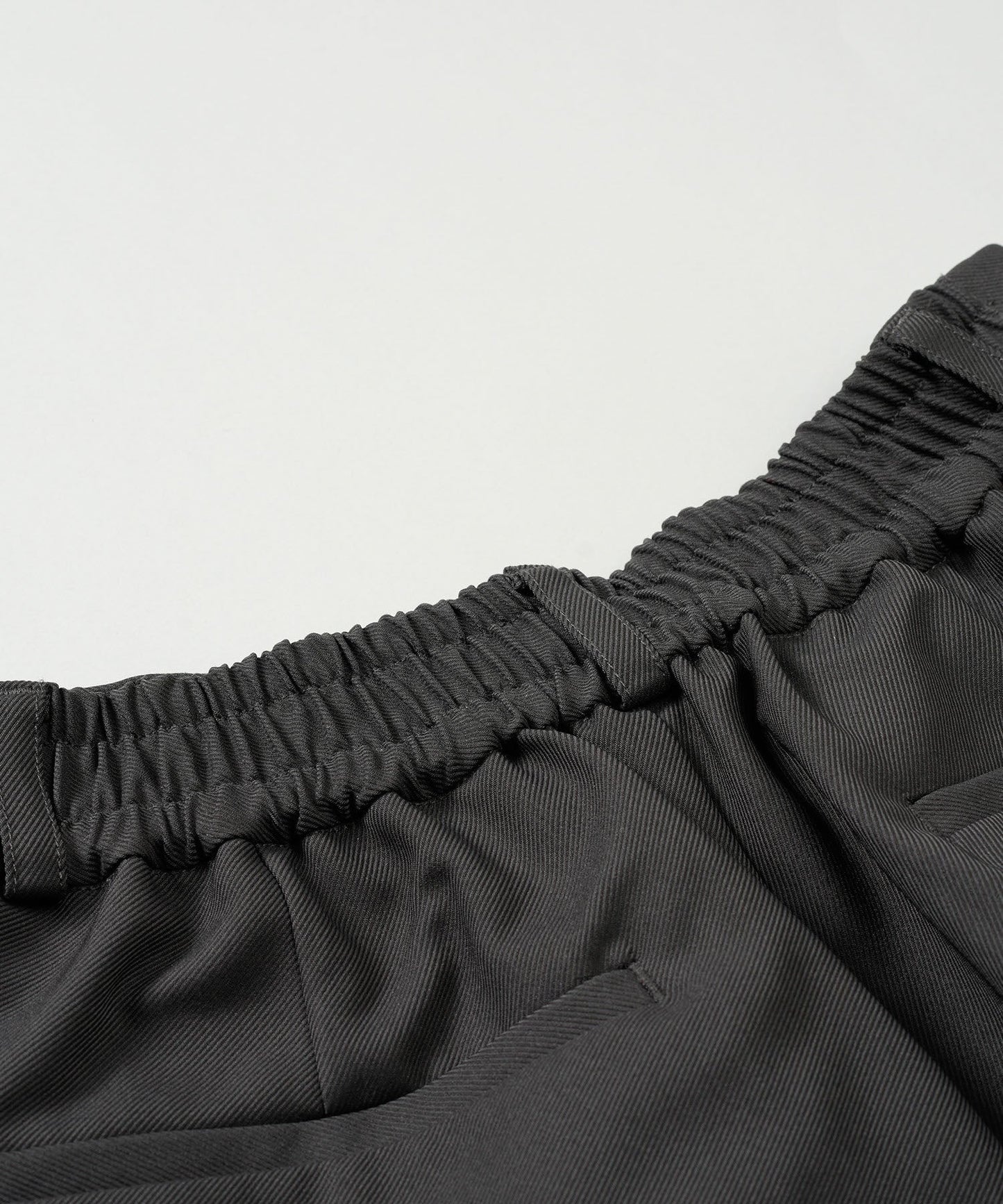 ワイドレッグトラウザーズ