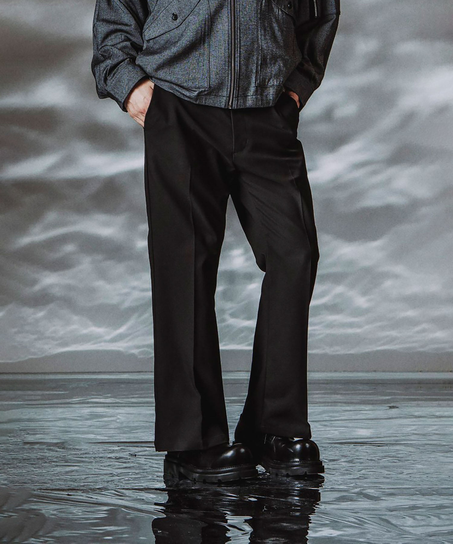 ワイドレッグトラウザーズ