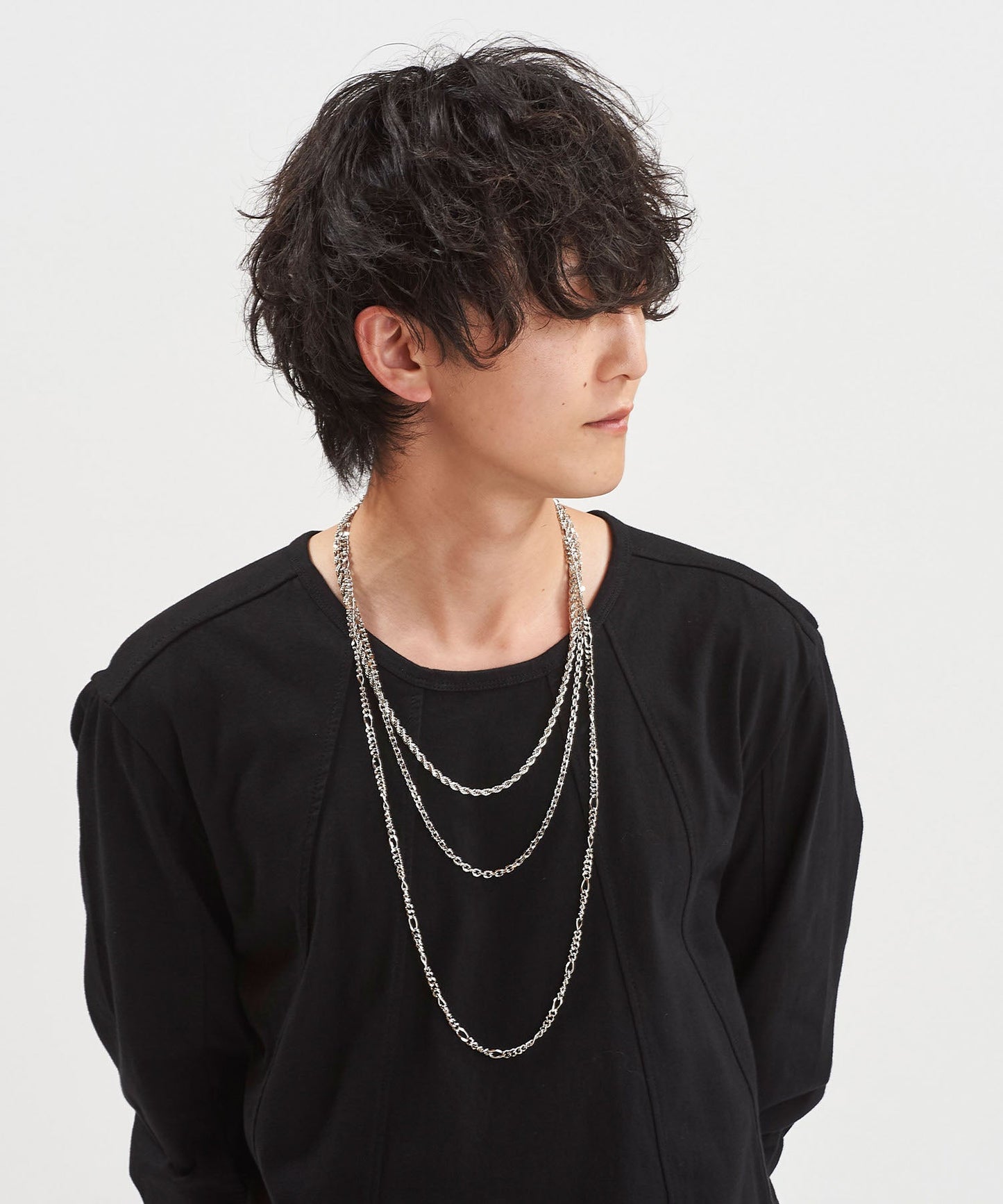 デタッチャブルトリオネックレス