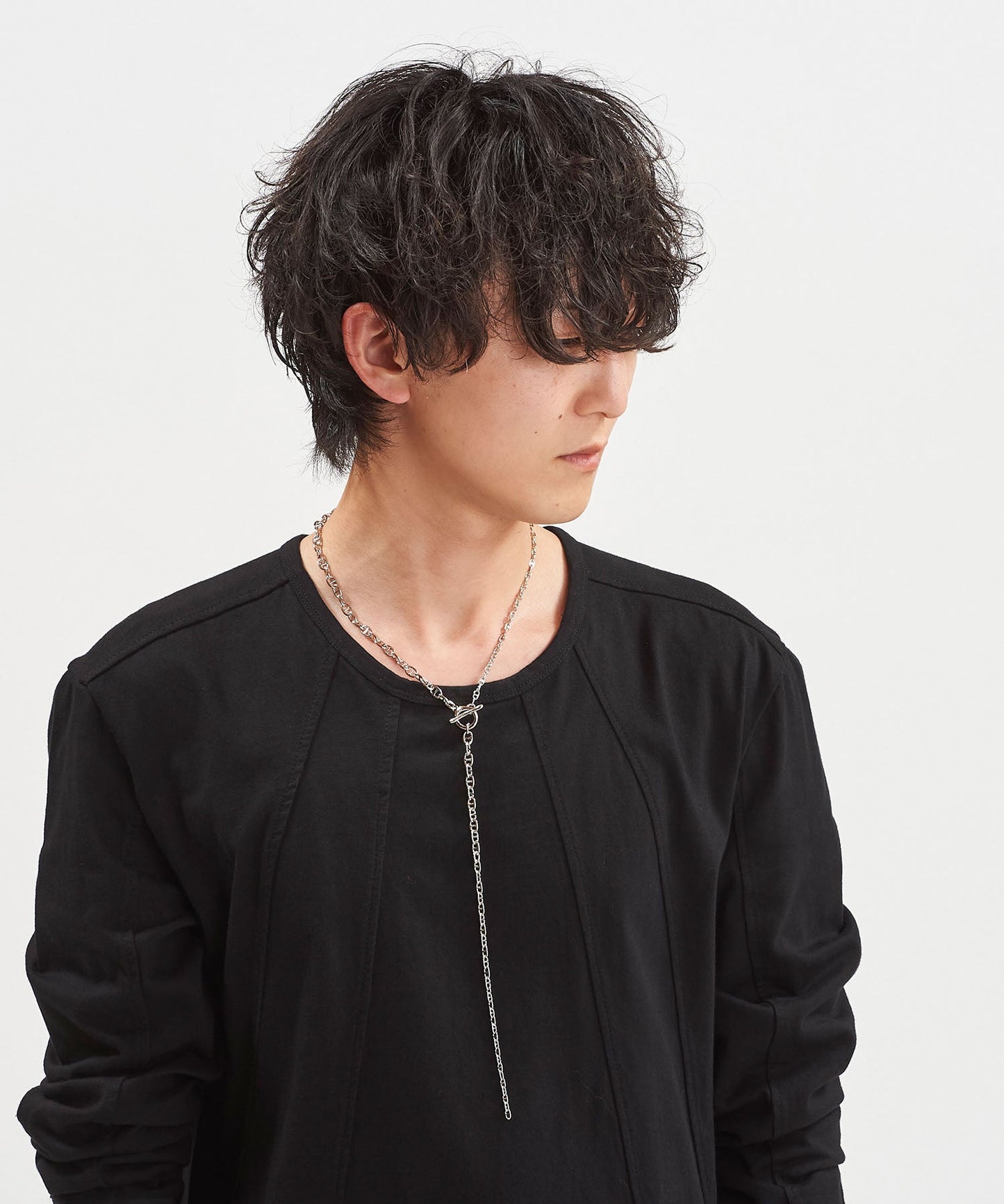 クレッシェンドネックレス