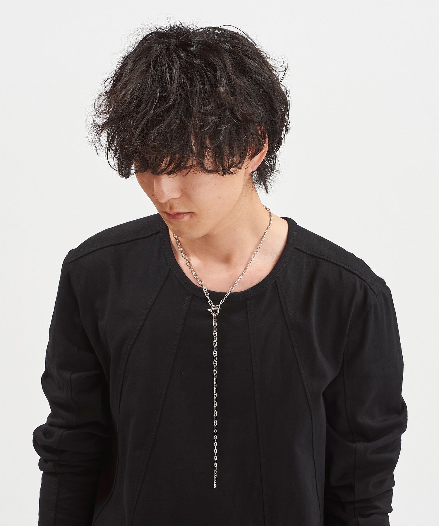 クレッシェンドネックレス