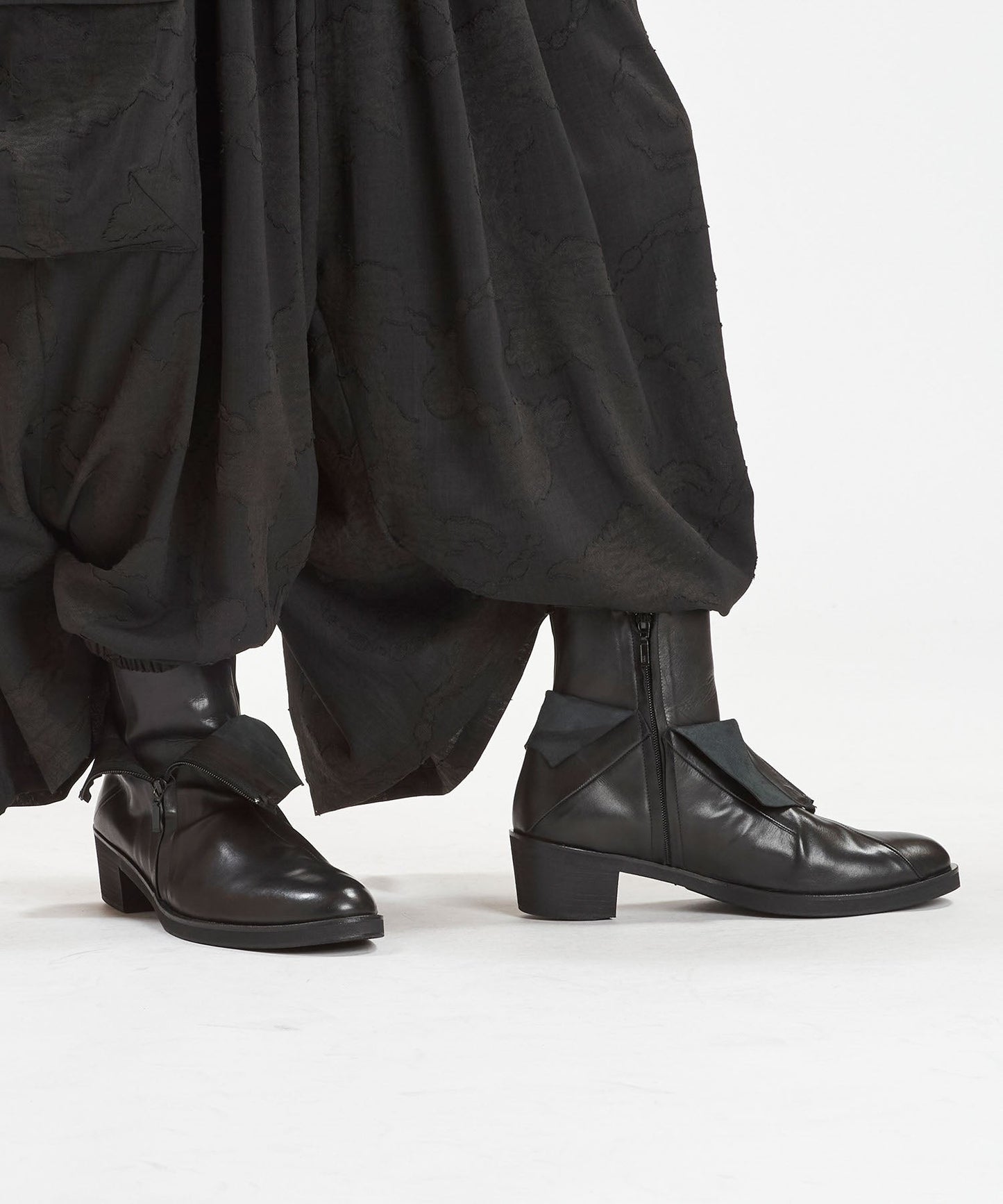 レイヤードヒールブーツ