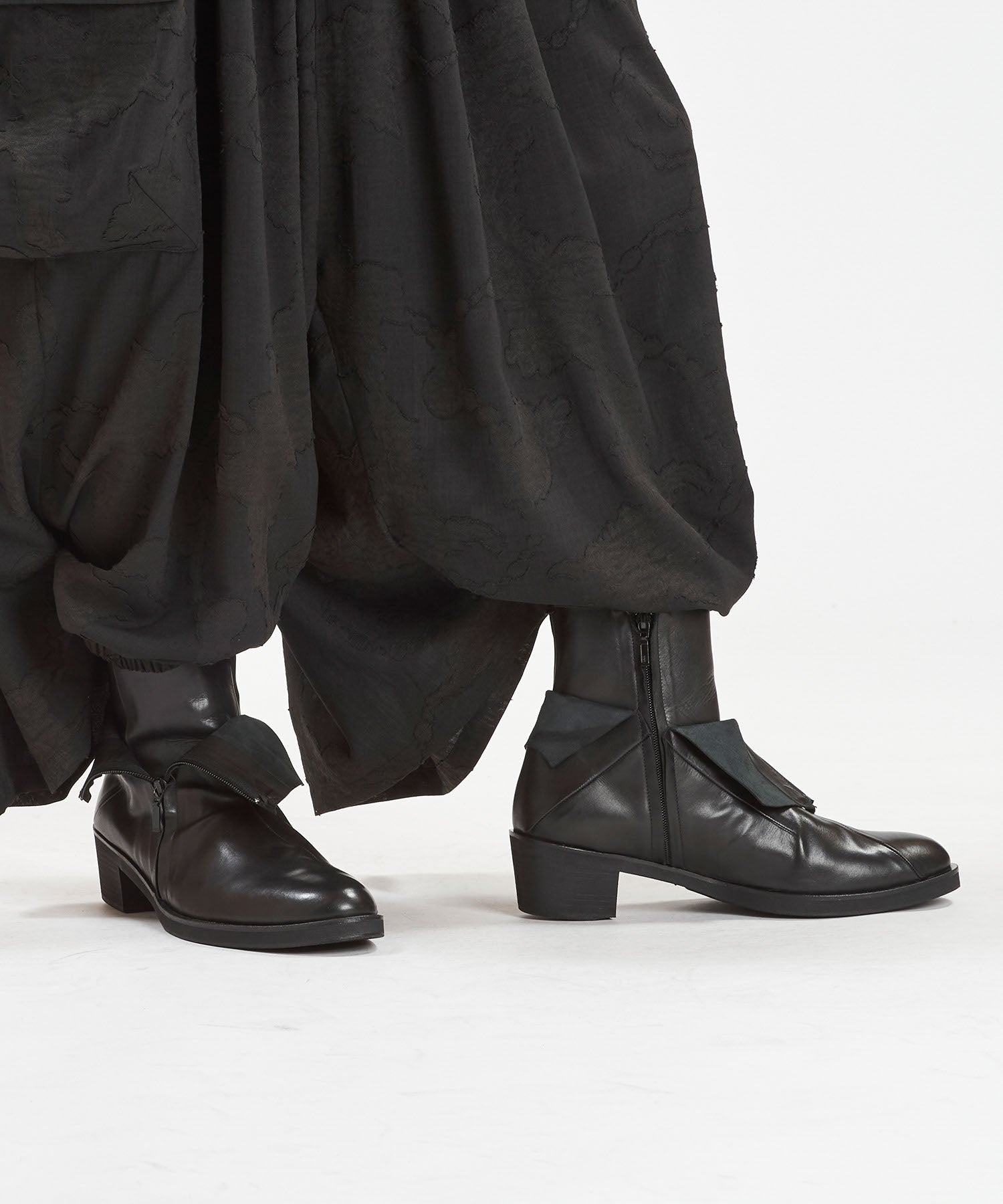 レイヤードヒールブーツ