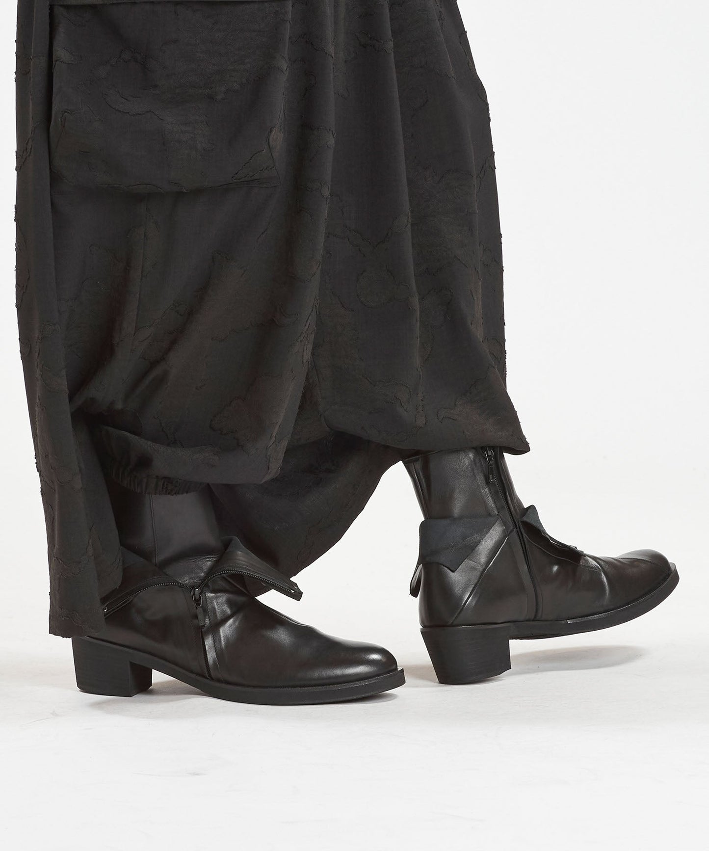 レイヤードヒールブーツ