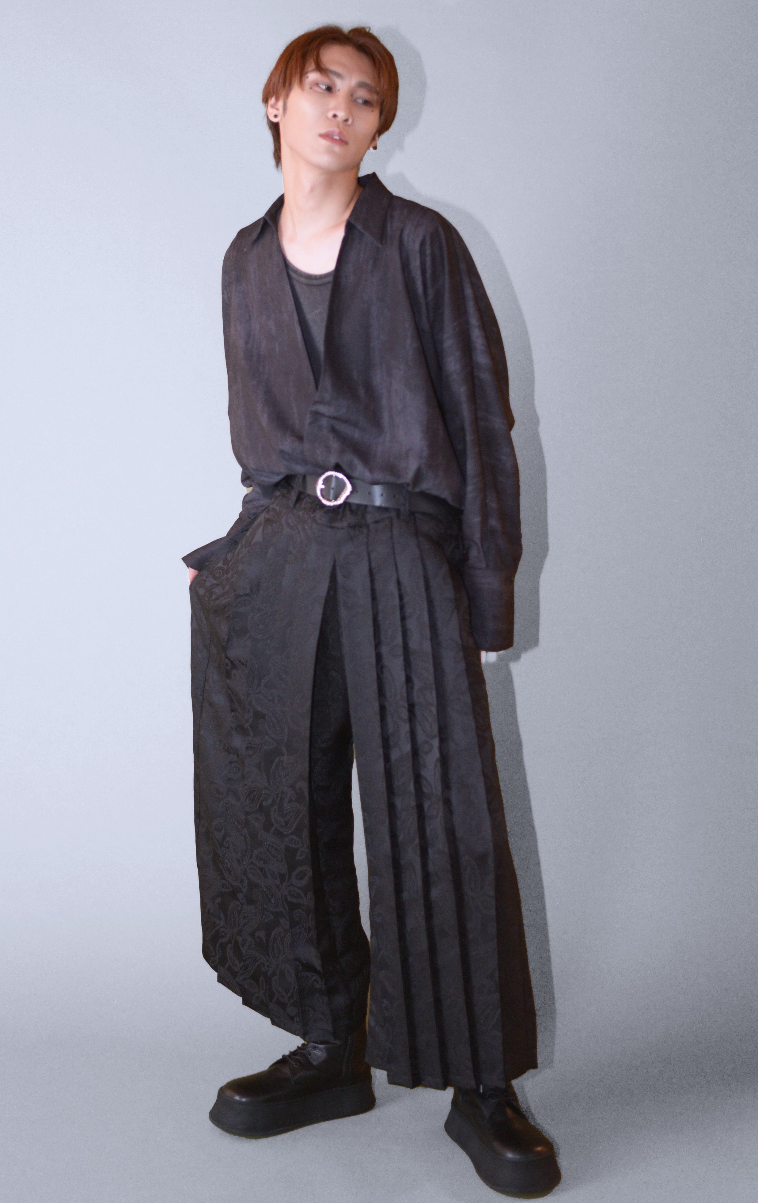 【未使用品】NO ID. ノーアイディー セットアップ 総柄　定価41800円 2025年最新】Yahoo!オークション -no.idの中古品・新品・未使用